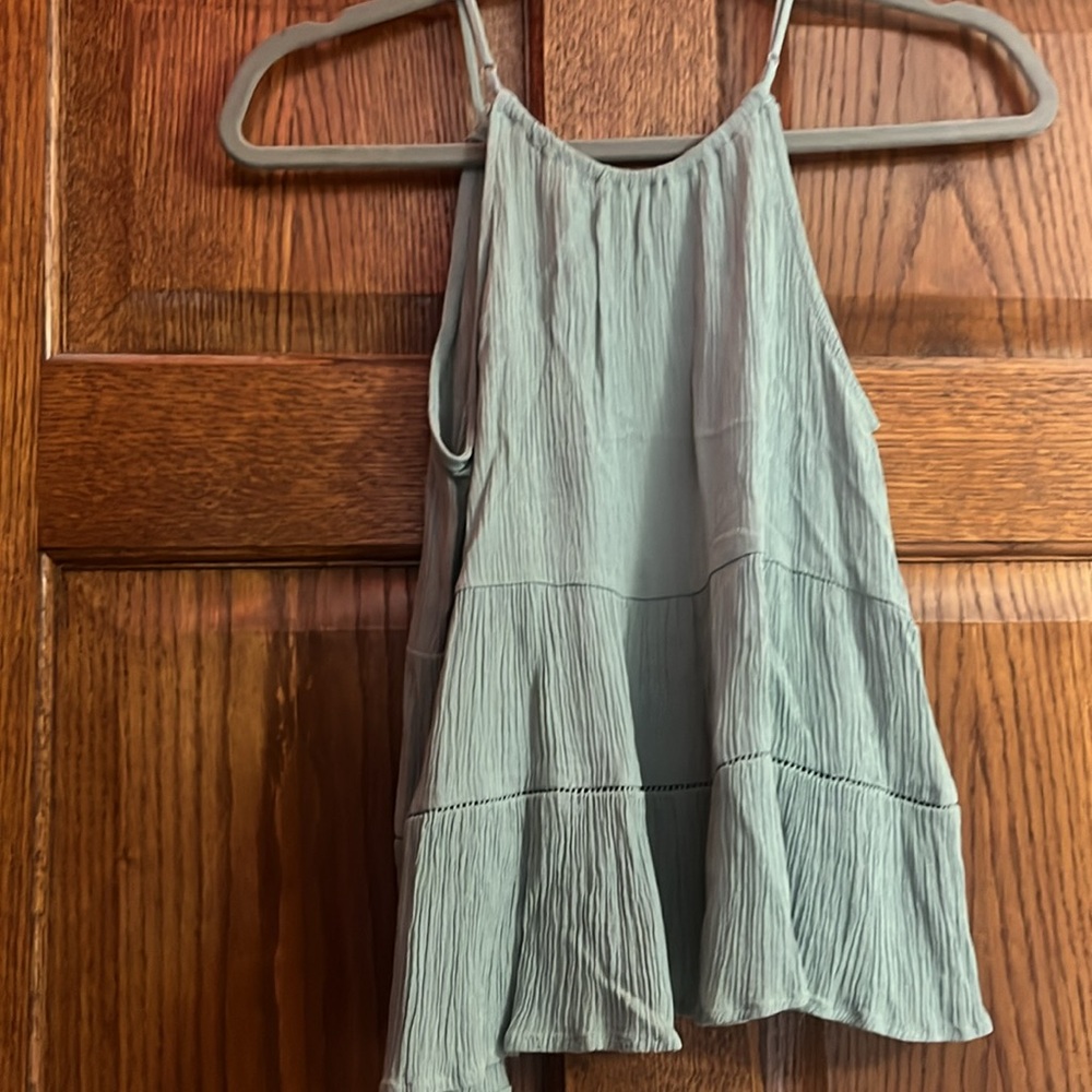 Hippie Rose Green Sleeveless Camisole with Tiered Design - Picture 3 of 3
